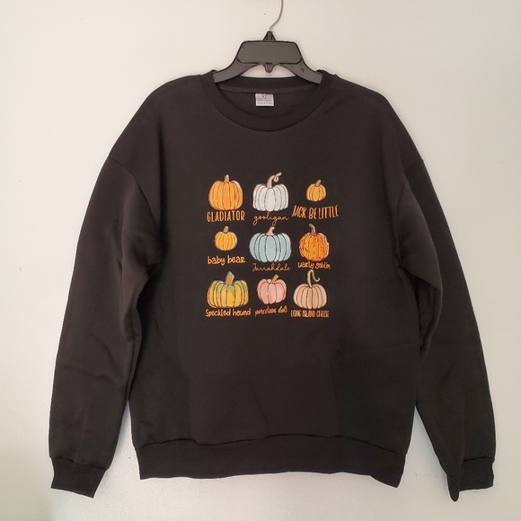 Womens Halloween Sweater Size Medium Warm Durable Pull Over Ladies Sweater - Picture 7 of 15